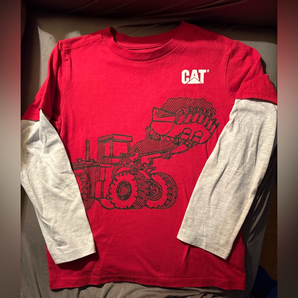 CAT Red Long Sleeve Graphic long sleeve shirt size 8